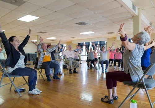 Are there any community centers with health and wellness programs or classes in savannah, georgia?